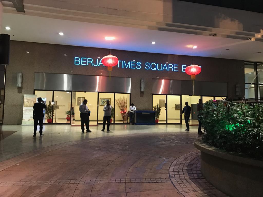 Kl Bintang Suites At Times Square Kl Куала Лумпур Екстериор снимка